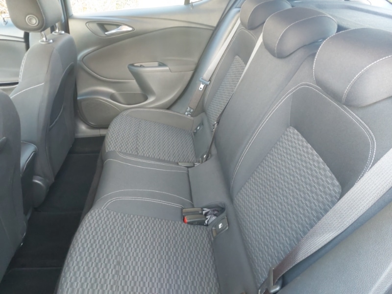 Used Vauxhall Astra 2017 for sale - 77149732: Photo 6