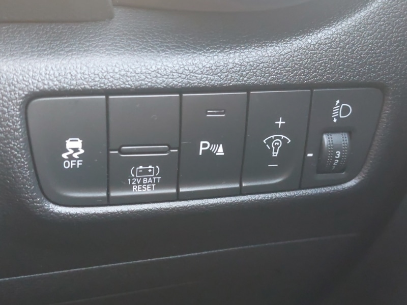 Used Hyundai KONA 2022 for sale - 76629112: Photo 19