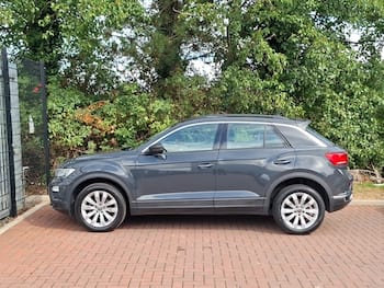 Used Volkswagen T-Roc 2020 for sale - 79772771: Photo