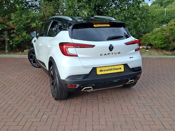 Used Renault Captur 2023 for sale - 79866749: Photo