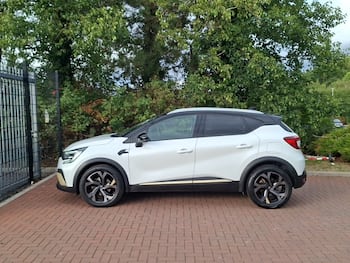 Used Renault Captur 2023 for sale - 79866749: Photo