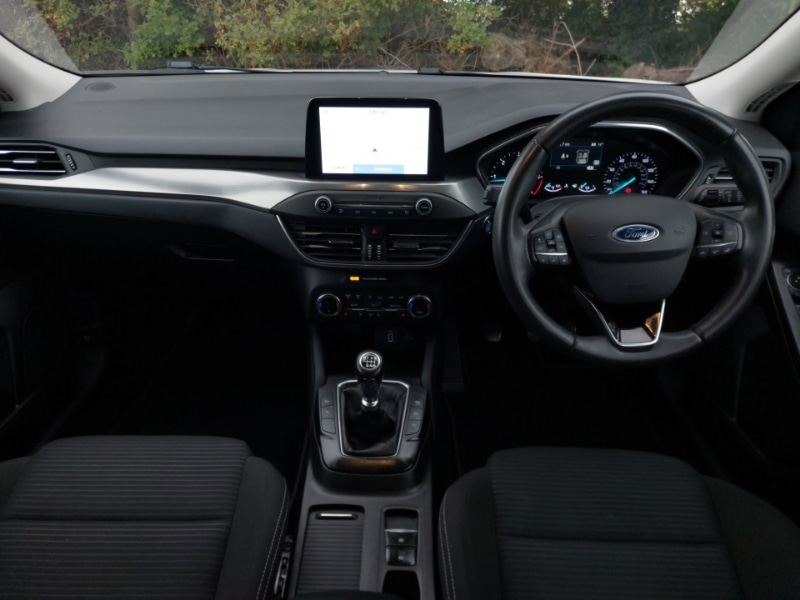 Used Ford Focus 2019 for sale - 76160516: Photo 2