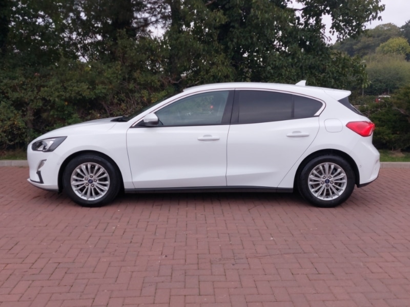 Used Ford Focus 2019 for sale - 76160516: Photo 4