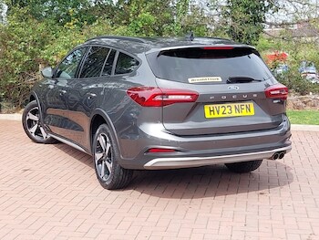 Used Ford Focus 2023 for sale - 78327116: Photo