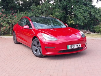 2021 - Long Range AWD 4dr Auto