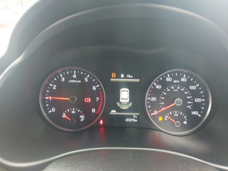 Used Kia Stonic 2023 for sale - 77816828: Photo 11