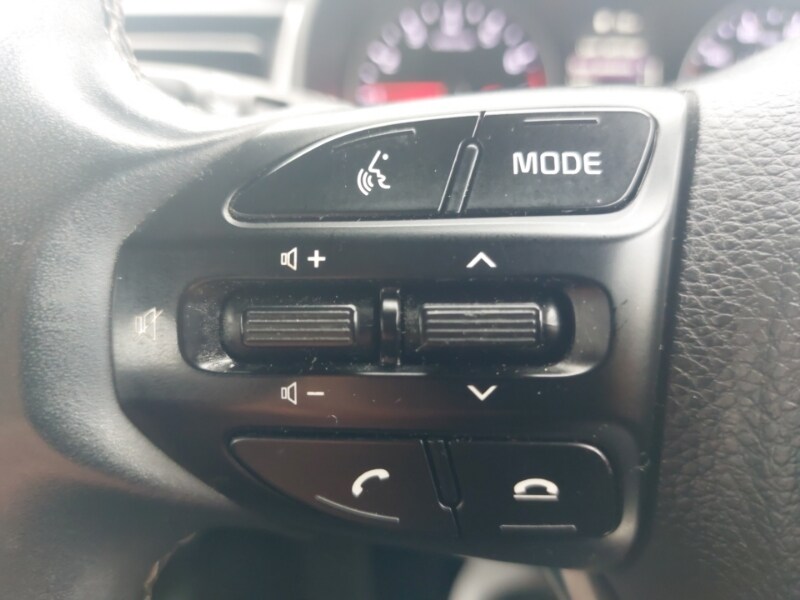 Used Kia Stonic 2023 for sale - 77816828: Photo 13