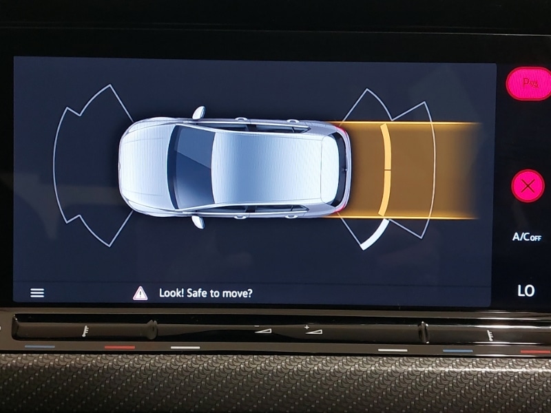 Used Volkswagen Golf 2022 for sale - 77051169: Photo 11