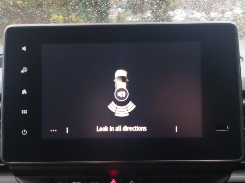 Used Renault Trafic 2024 for sale - 77047130: Photo 10