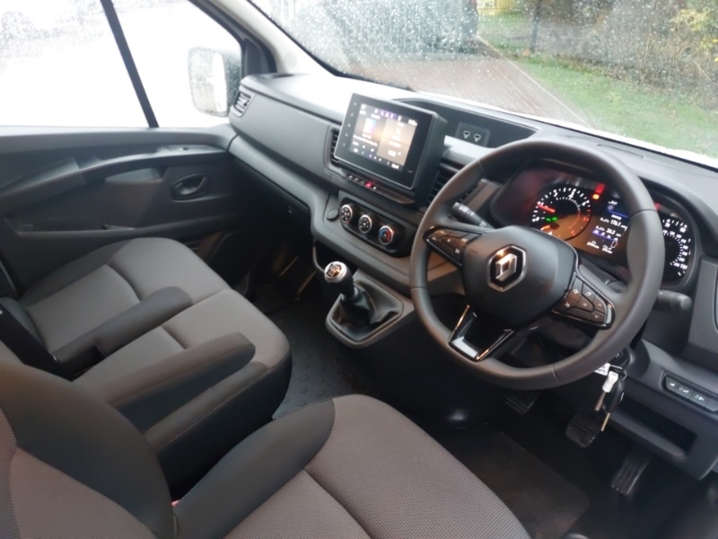 Used Renault Trafic 2024 for sale - 77047130: Photo 2