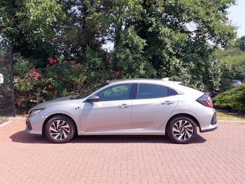 Used Honda Civic 2019 for sale - 79126554: Photo