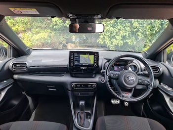 Used Toyota Yaris 2023 for sale - 79348151: Photo