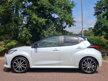 Used Toyota Yaris 2023 for sale - 79348151: Photo