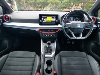 Used SEAT Arona 2023 for sale - 77816832: Photo