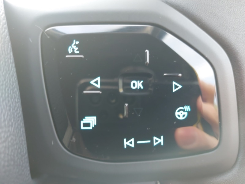 Used Ford Explorer 2025 for sale - 76860642: Photo 12