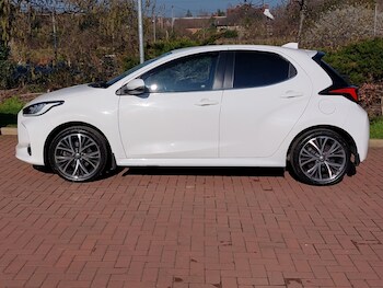 Used Toyota Yaris 2021 for sale - 77751403: Photo