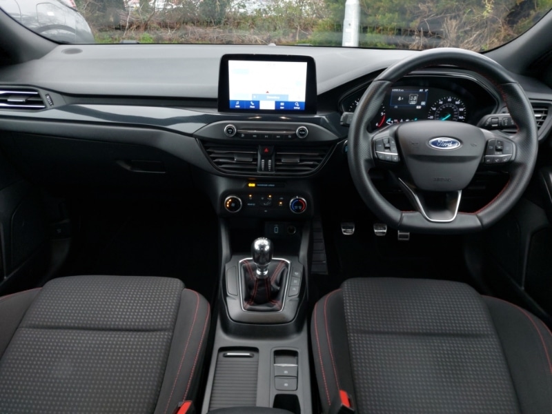 Used Ford Focus 2020 for sale - 77448604: Photo 2