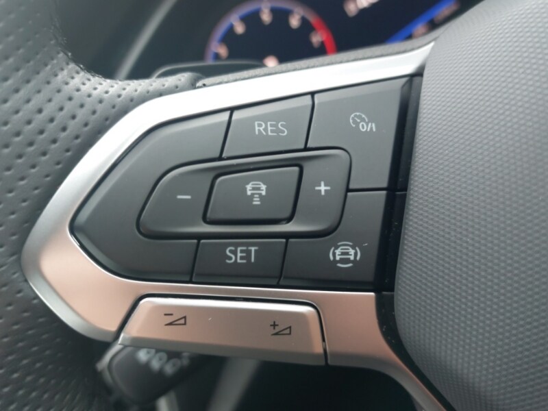 Used Volkswagen T-Roc 2025 for sale - 77580453: Photo 13