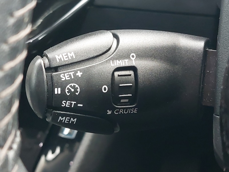 Used Peugeot 2008 2020 for sale - 76893755: Photo 14