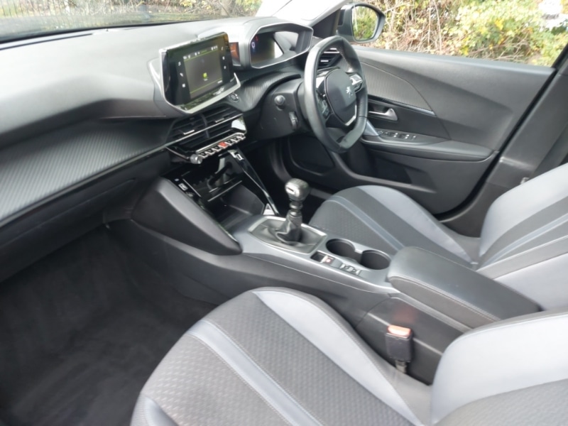 Used Peugeot 2008 2020 for sale - 76893755: Photo 5