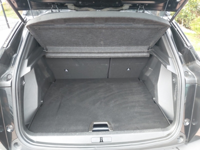 Used Peugeot 2008 2020 for sale - 76506709: Photo 8