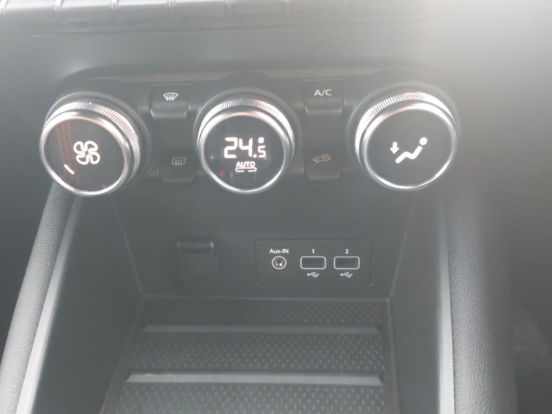 Used Renault Captur 2021 for sale - 77081228: Photo 17