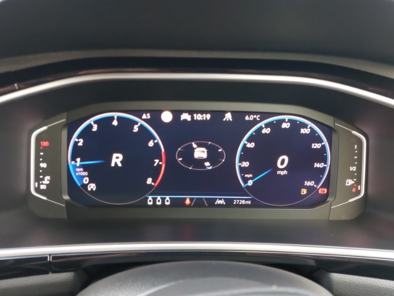 Used Volkswagen T-Roc 2025 for sale - 77070186: Photo 11