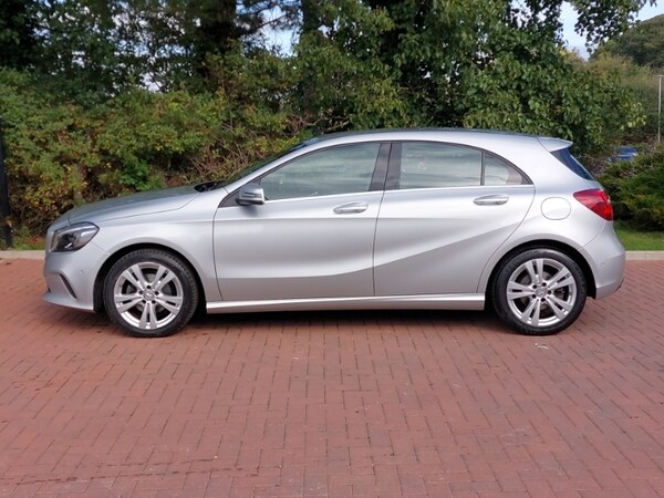Used Mercedes-Benz A-Class 2015 for sale - 76238457: Photo 4