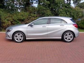 Used Mercedes-Benz A-Class 2015 for sale - 76238457: Photo 4