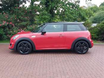 Used MINI Hatch 2018 for sale - 74914030: Photo