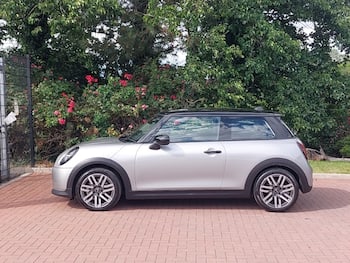 Used MINI Cooper 2025 for sale - 79840070: Photo