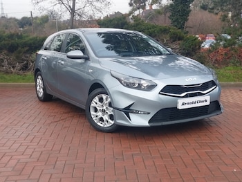Used Kia Ceed 2023 for sale - 77357757: Photo