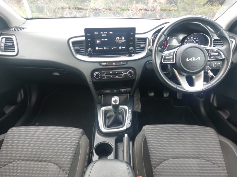 Used Kia Ceed 2023 for sale - 77357757: Photo 2