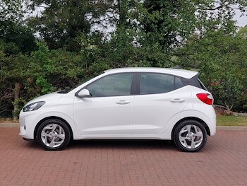 Used Hyundai i10 2021 for sale - 78611620: Photo