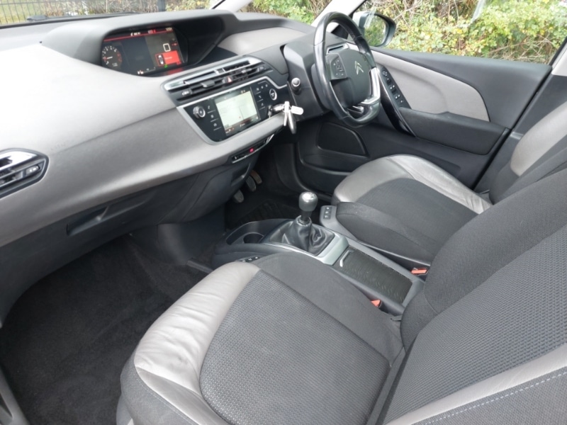 Used Citroen C4 Grand Picasso 2017 for sale - 76331559: Photo 5