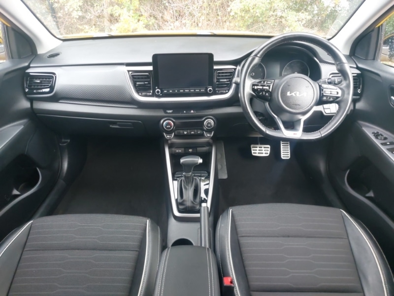 Used Kia Stonic 2022 for sale - 76478295: Photo 2