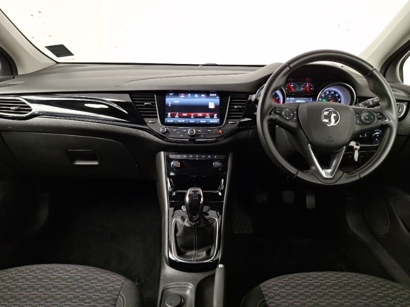 Used Vauxhall Astra 2018 for sale - 76487959: Photo 2