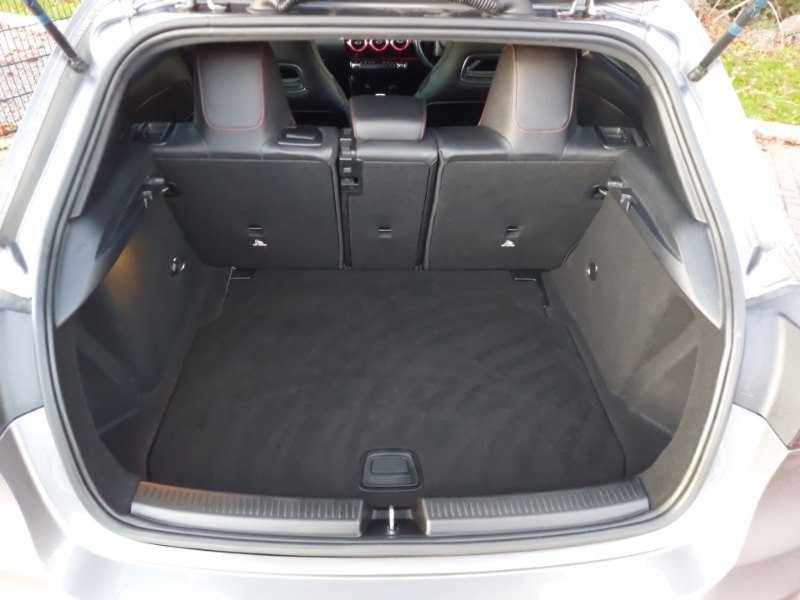 Used Mercedes-Benz A-Class 2018 for sale - 76708092: Photo 8