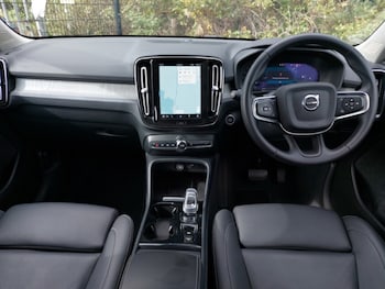 Used Volvo XC40 2024 for sale - 79395580: Photo