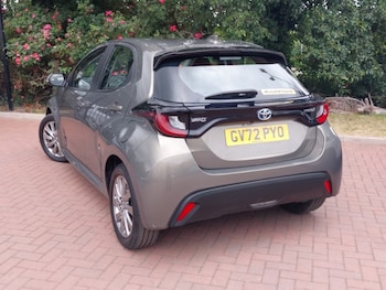 Used Toyota Yaris 2023 for sale - 79061180: Photo