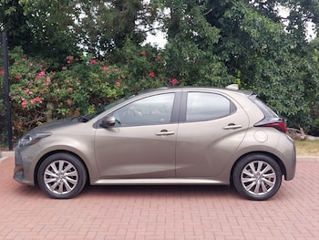Used Toyota Yaris 2023 for sale - 79061180: Photo