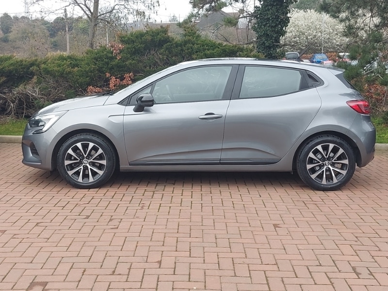 Used Renault Clio 2023 for sale - 77816830: Photo 4