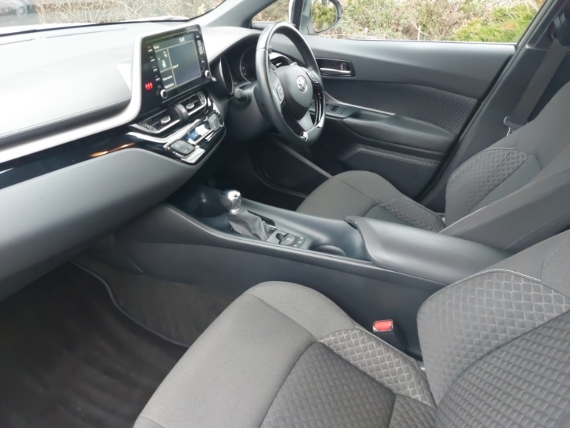 Used Toyota C-HR 2023 for sale - 77419043: Photo 5