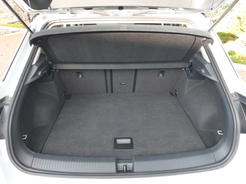 Used Volkswagen T-Roc 2019 for sale - 76760916: Photo 8