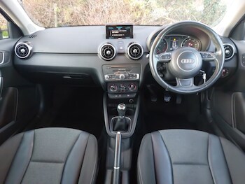 Used Audi A1 2018 for sale - 76974902: Photo