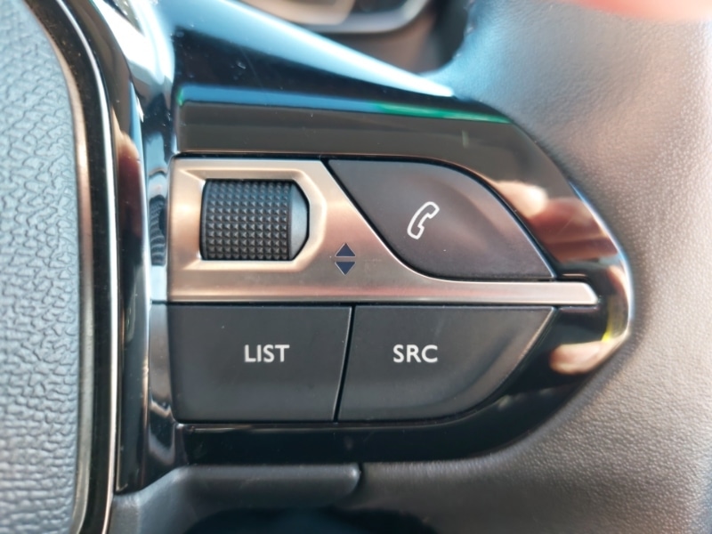 Used Peugeot 2008 2021 for sale - 77922817: Photo 12