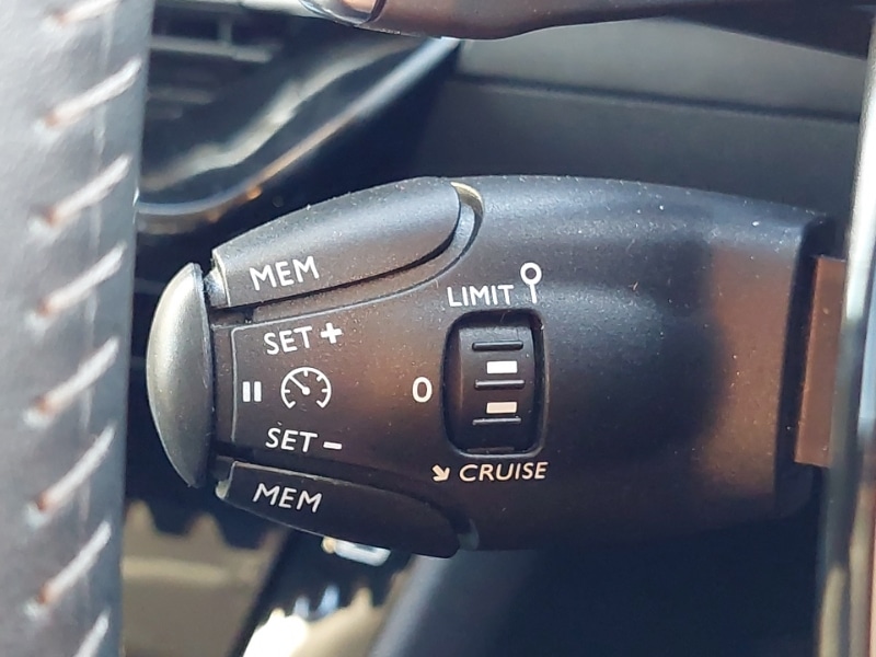 Used Peugeot 2008 2021 for sale - 77922817: Photo 14