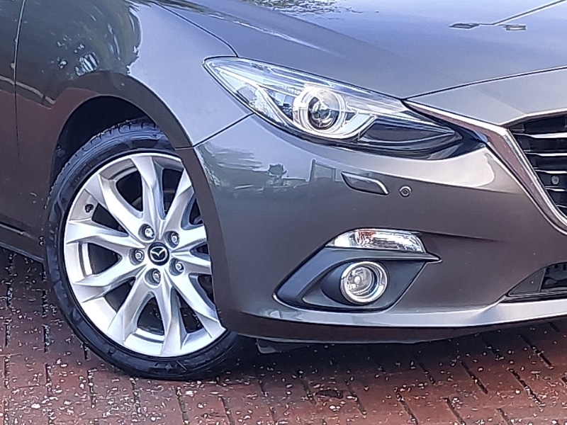 Used Mazda Mazda3 2014 for sale - 76800273: Photo 9
