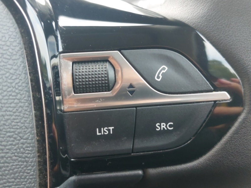 Used Peugeot 2008 2022 for sale - 76478306: Photo 12