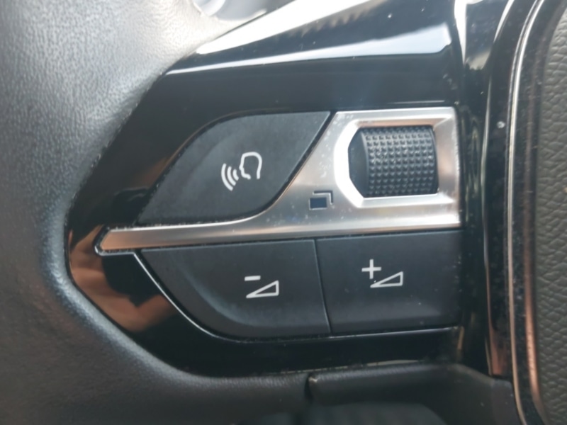 Used Peugeot 2008 2022 for sale - 76478306: Photo 13